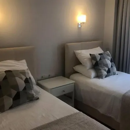 Apartamento Stylish Old Town With Sea View And Pool *